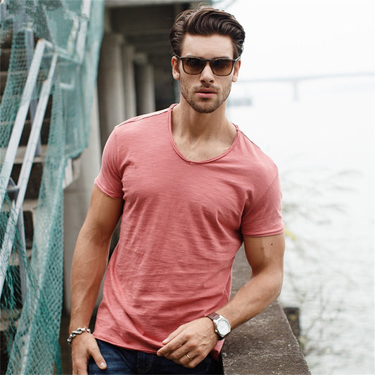 camiseta masculina manga curta gola v Guto